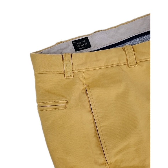 J Crew Men's Broken In YELLOW CHINO Shorts 32 100% Cotton 9" INSEAM - Picture 1 of 9
